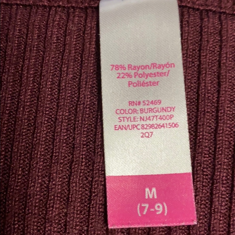 Women’s long sleeve cute Burgundy sweater - Picture 4 of 7